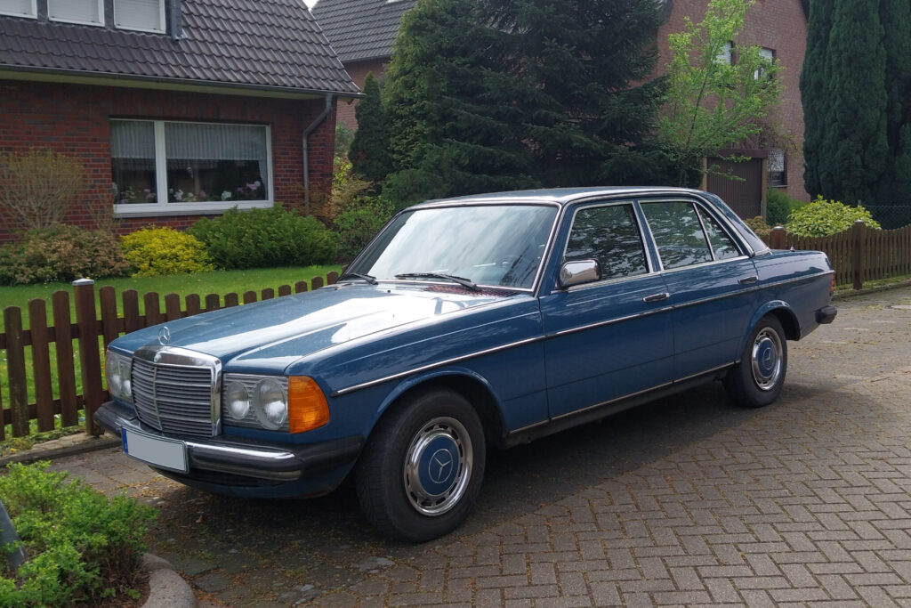 Mercedes Strich Acht